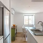 Апартаменти Beautiful With View Of The Tagus River *