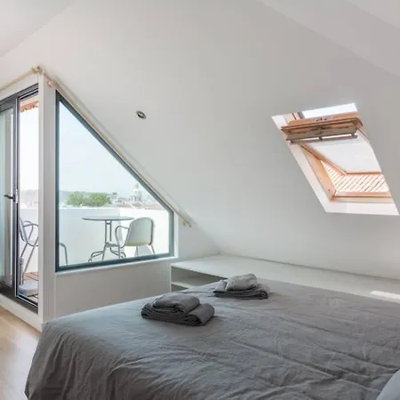 Апартаменти Beautiful With View Of The Tagus River *