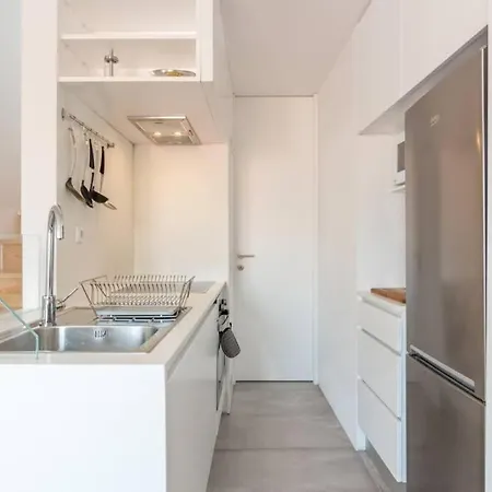 Beautiful With View Of The Tagus River * Lisboa